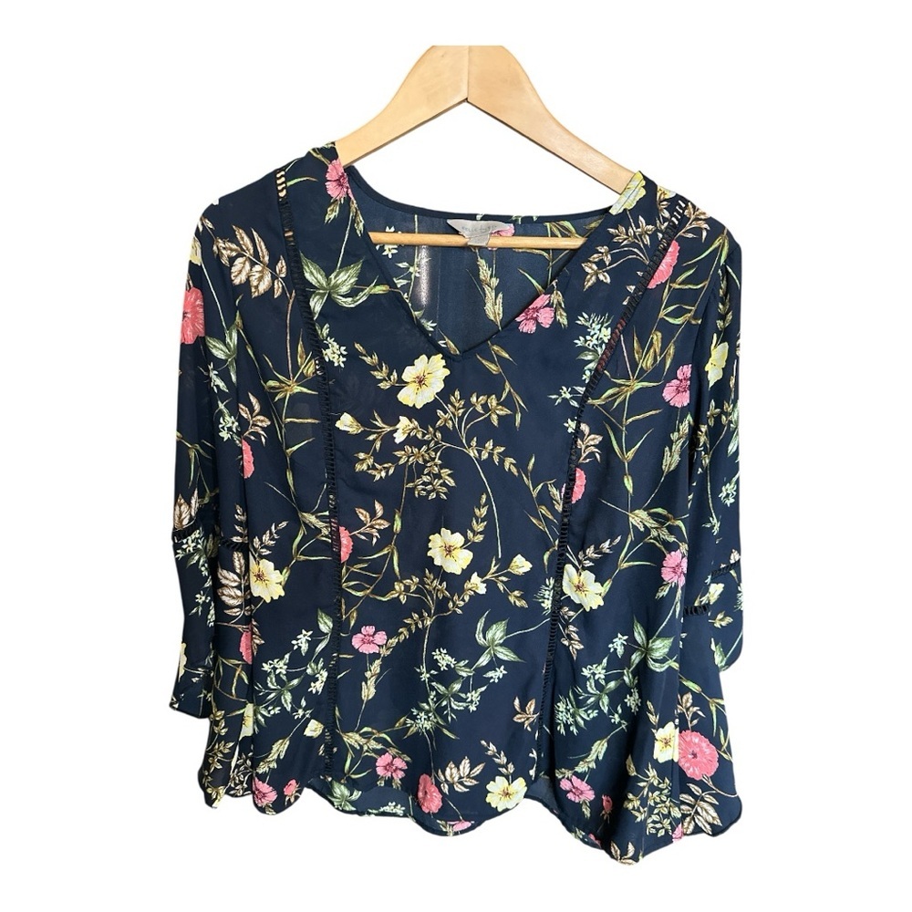 Belle + Sky Floral Bell Sleeve Blouse Size L Black Multicolor